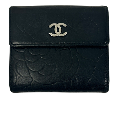 Chanel Billetera Camelia, vista frontal