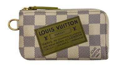 Louis Vuitton, vista frontal