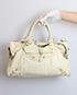 City Bag, 350€, Amarillo, Animal - Piel, Vista frontal