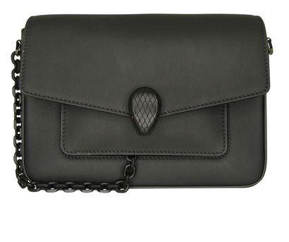 Bulgari, vista frontal
