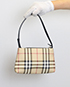 Pochette, vista trasera