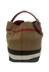 Bucket Rayas Novac, vista trasera