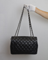 Classic Flap. Caviar, vista trasera