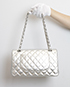 Classic Flap Bag, vista trasera