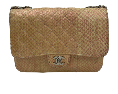 Bolso Cuadrado Flap, vista frontal