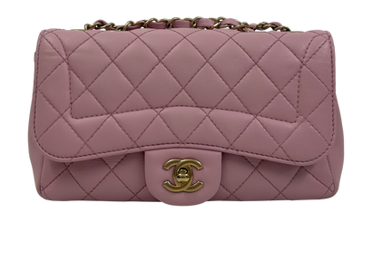 Classic Flap, vista frontal