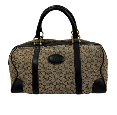 Bowler, vista frontal