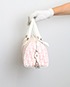 Miss Girly, vista lateral