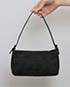 Pochette, vista trasera