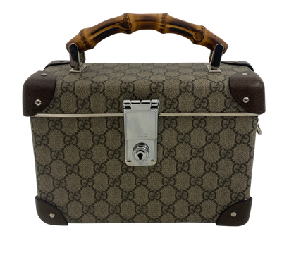 Globe Trotter Case, vista frontal