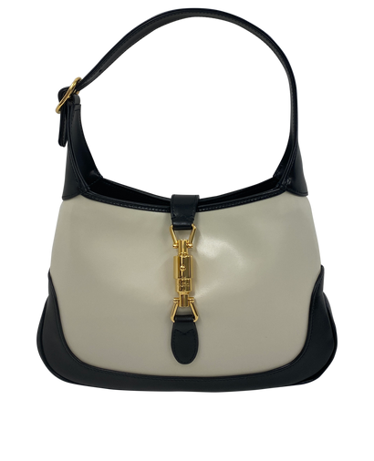 Jackie O 1961, vista frontal