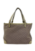 Tote, vista frontal
