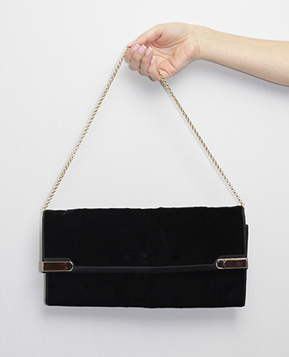 Bolso al Hombro, vista frontal