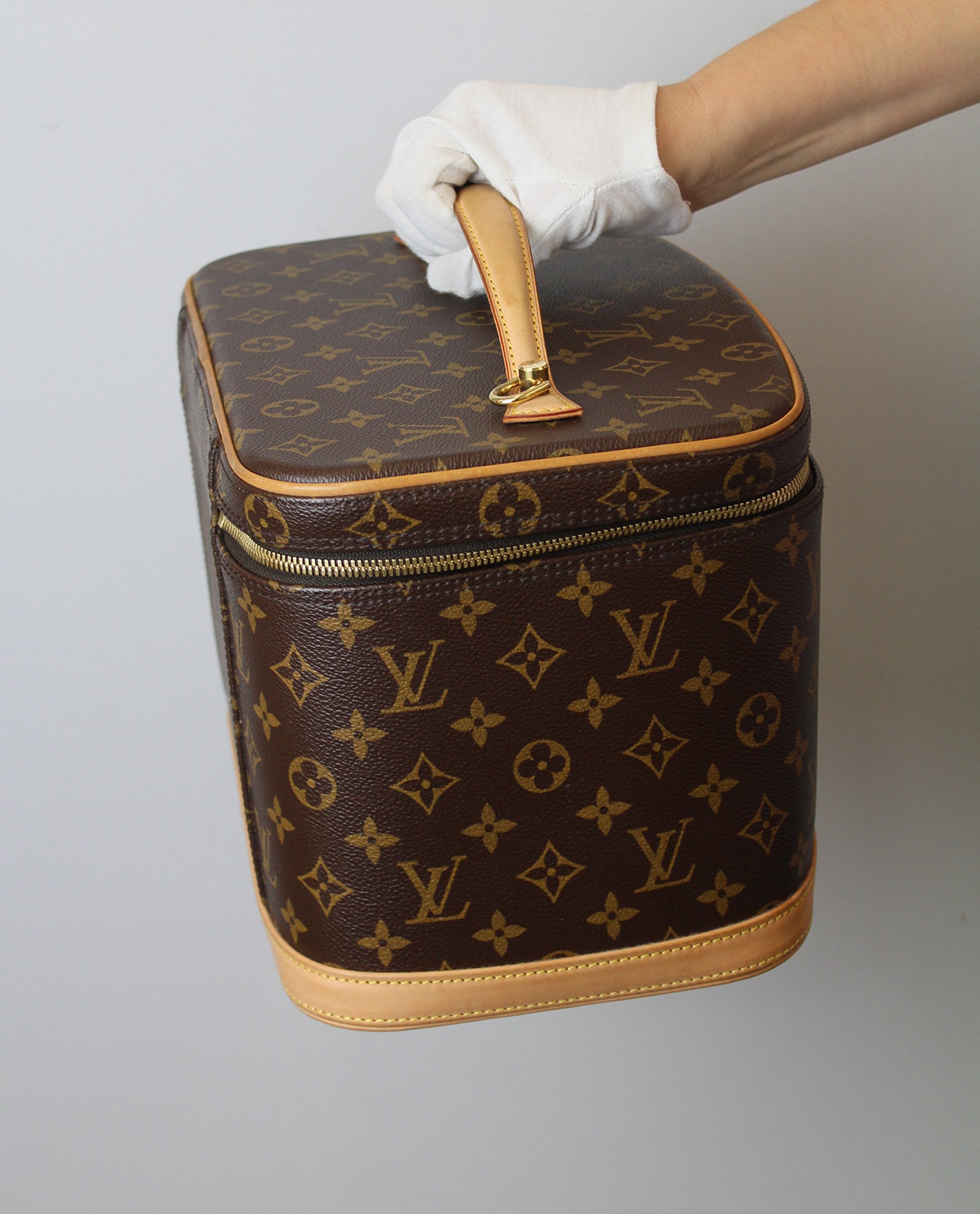 Neceser Louis Vuitton - Comprar en The New Classic