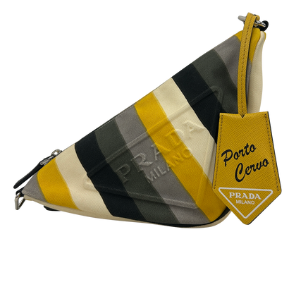 Bandolera Triangle, vista frontal