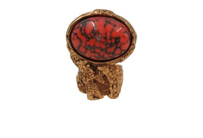 Yves Saint Laurent Anillo, vista frontal